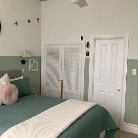 Chelsea House Bed & Breakfast Уангарей Екстериор снимка