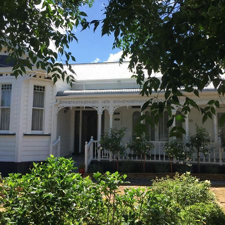 Chelsea House Bed & Breakfast Уангарей Екстериор снимка