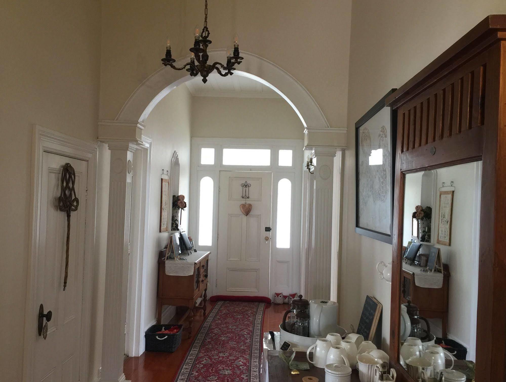 Chelsea House Bed & Breakfast Уангарей Екстериор снимка