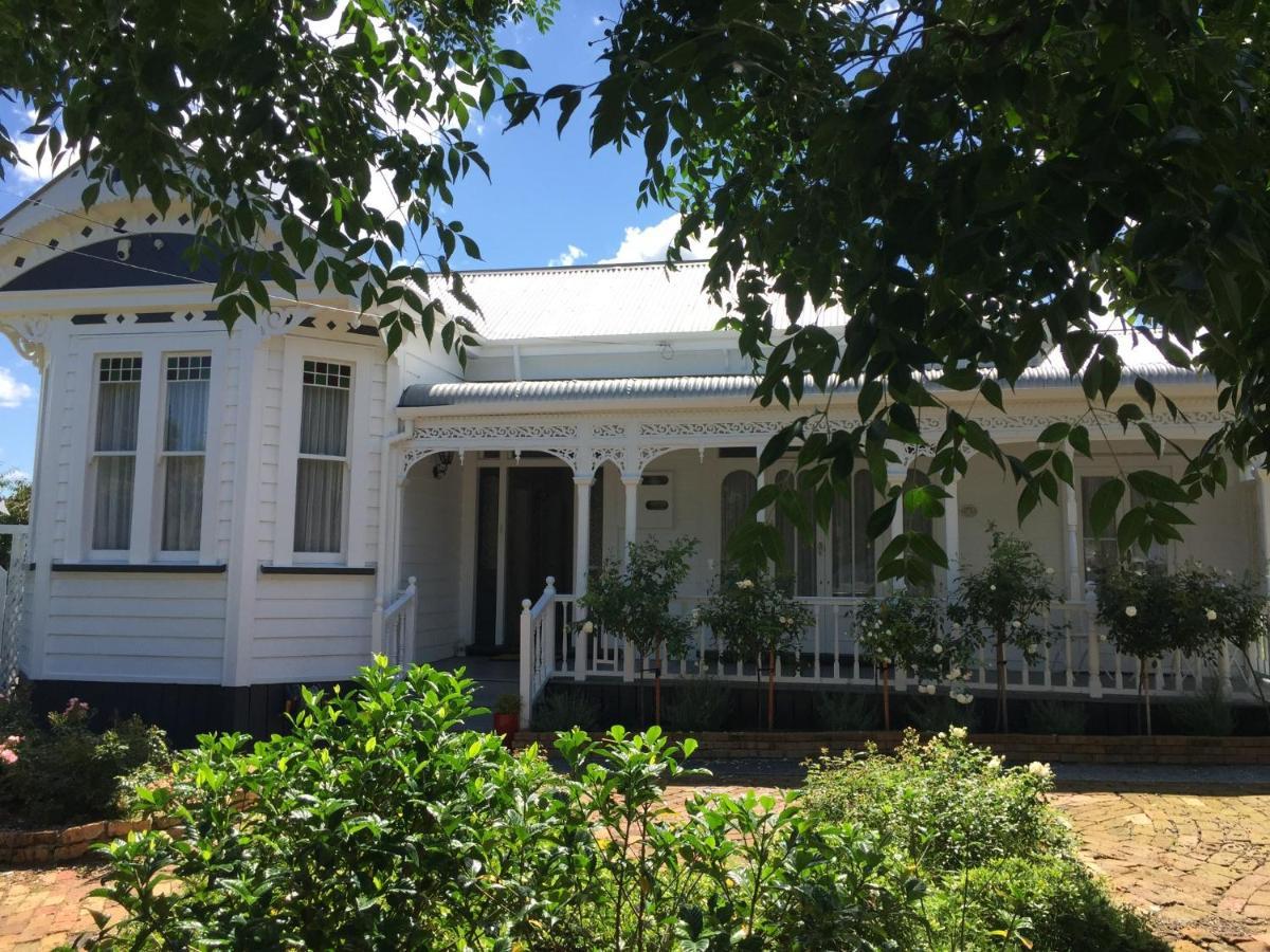 Chelsea House Bed & Breakfast Уангарей Екстериор снимка